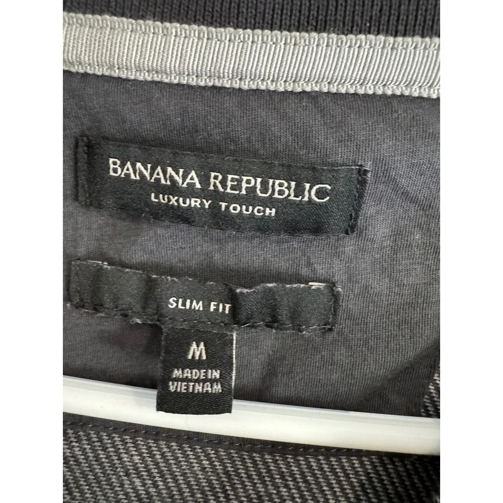 Banana Republic this banana
